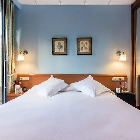 Ab Domini بيت ضيافة